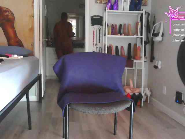 QueenAnitaDix webcam