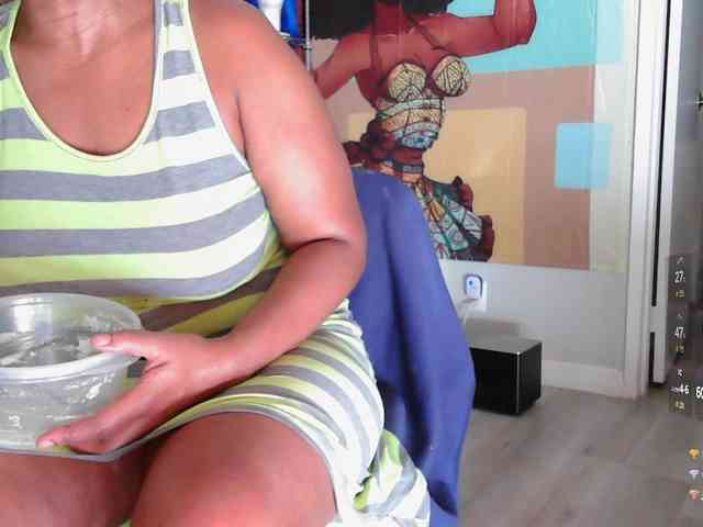 QueenAnitaDix