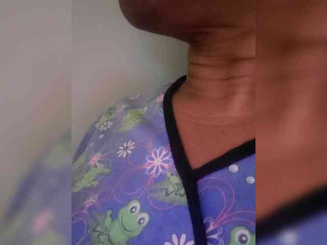 QueenAnitaDix webcam