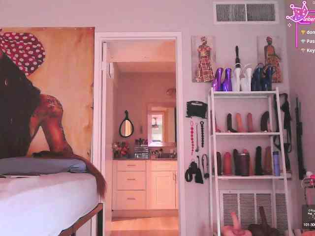 QueenAnitaDix webcam