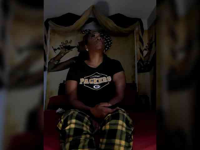 QueenAnitaDix webcam