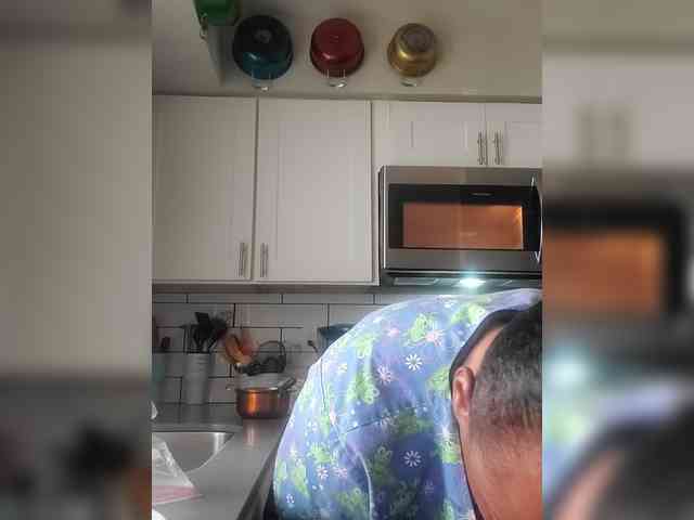 QueenAnitaDix webcam