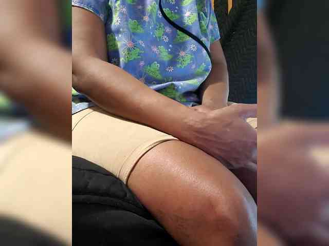 QueenAnitaDix webcam