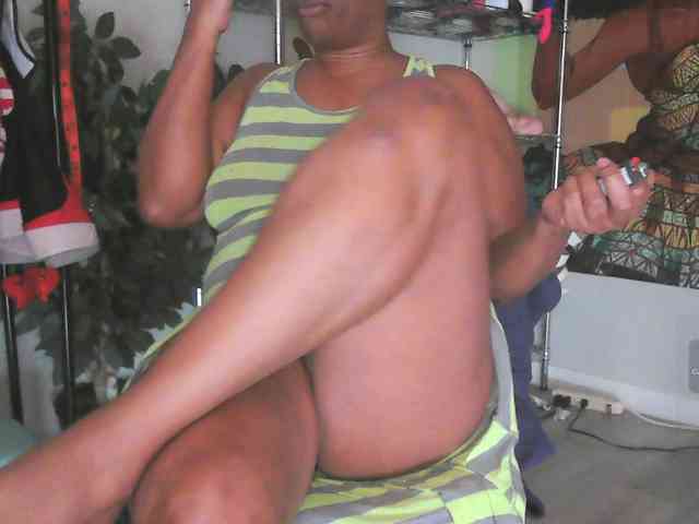 QueenAnitaDix