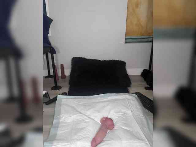 QueenAnitaDix webcam