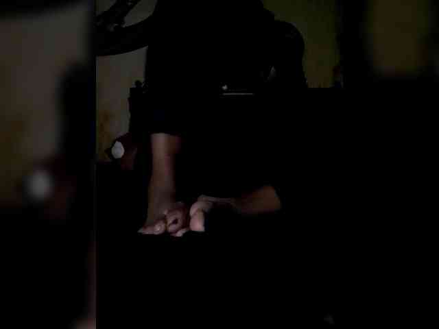 QueenAnitaDix webcam