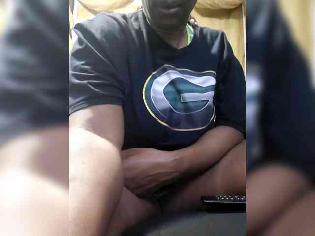 QueenAnitaDix webcam