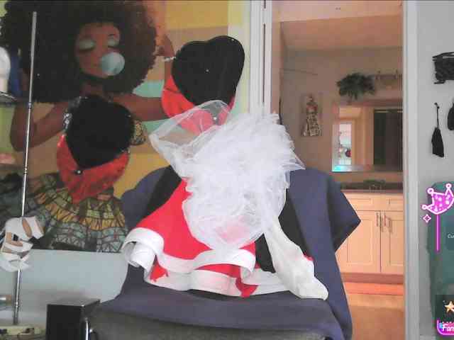 QueenAnitaDix webcam