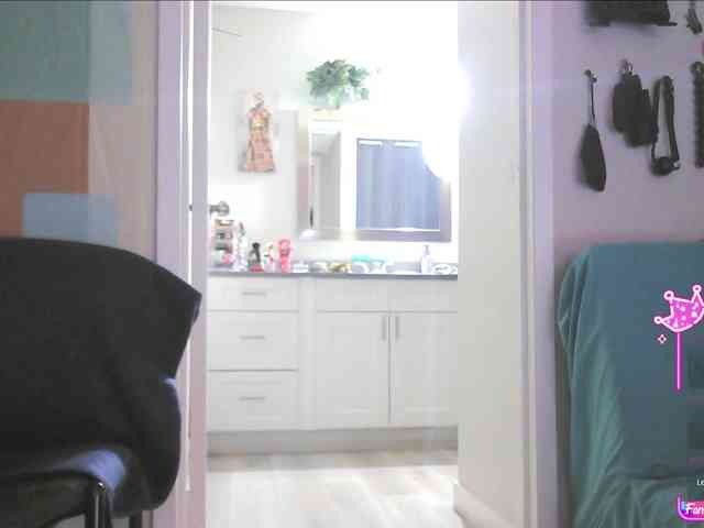 QueenAnitaDix webcam