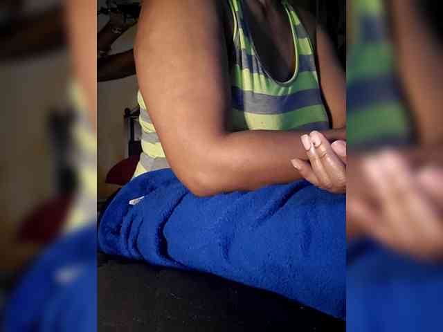 QueenAnitaDix webcam