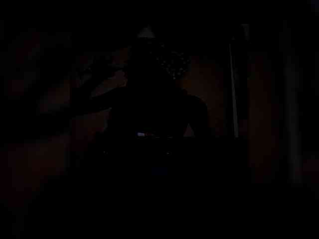 QueenAnitaDix webcam