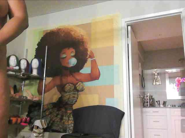 QueenAnitaDix webcam