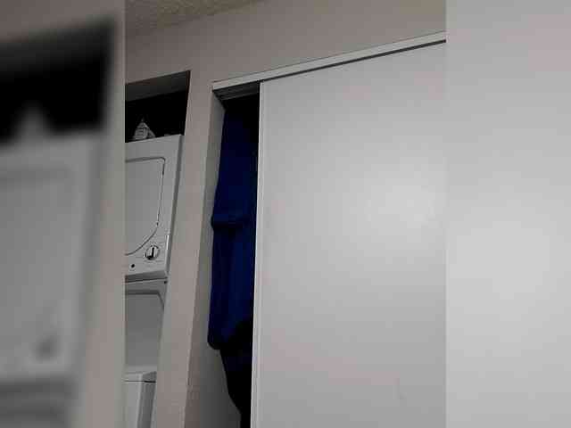 QueenAnitaDix webcam