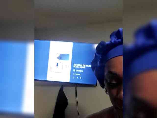 QueenAnitaDix webcam