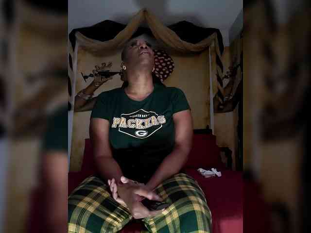 QueenAnitaDix webcam