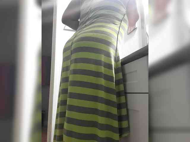 QueenAnitaDix webcam