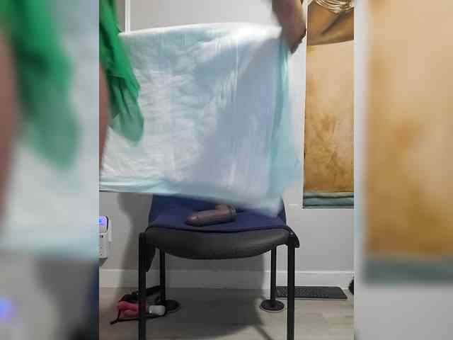 QueenAnitaDix webcam