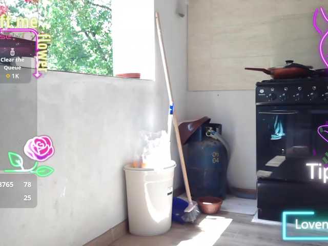  GiuliaHotXXX1 chat room