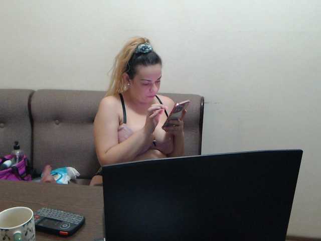 Preview of giuliahotxxx1