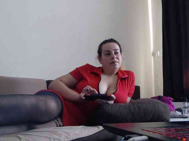 GiuliaHotXXX1 webcam