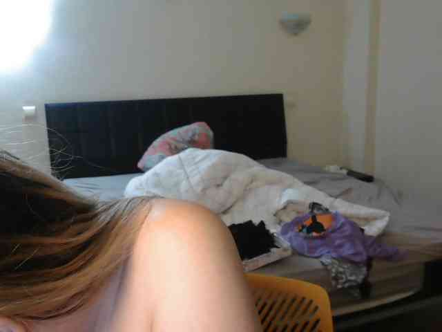 GiuliaHotXXX1 webcam
