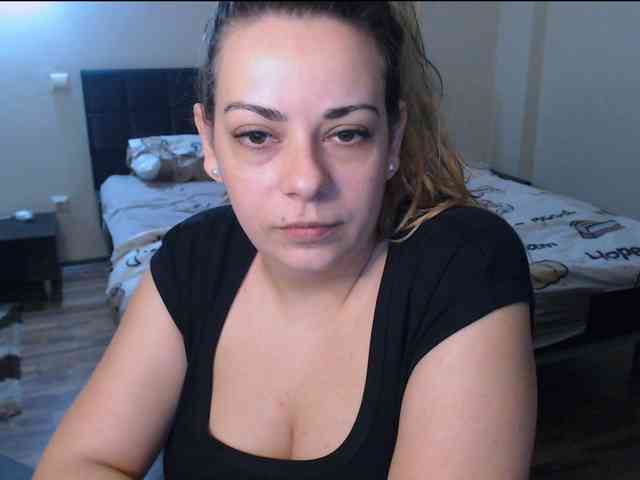 GiuliaHotXXX1 GiuliaHotXXX1