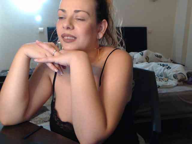GiuliaHotXXX1
