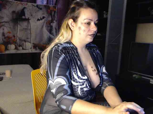 GiuliaHotXXX1 webcam