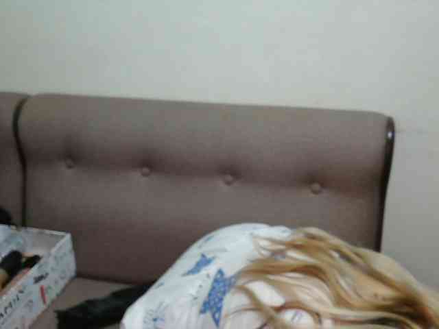 GiuliaHotXXX1 webcam