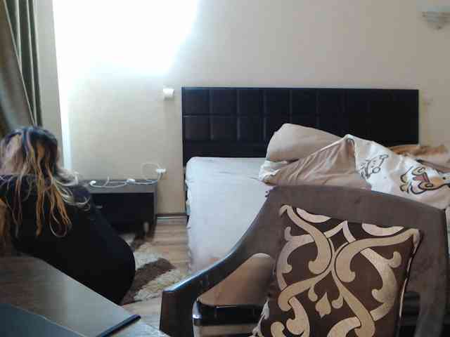 GiuliaHotXXX1 webcam