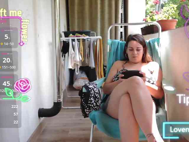 GiuliaHotXXX1 webcam