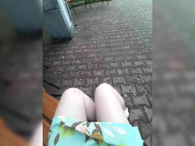 JuliaKiss-11 webcam