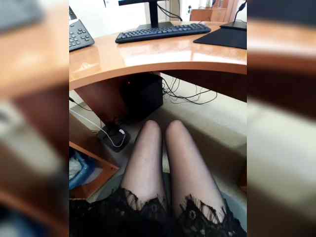 JuliaKiss-11 webcam