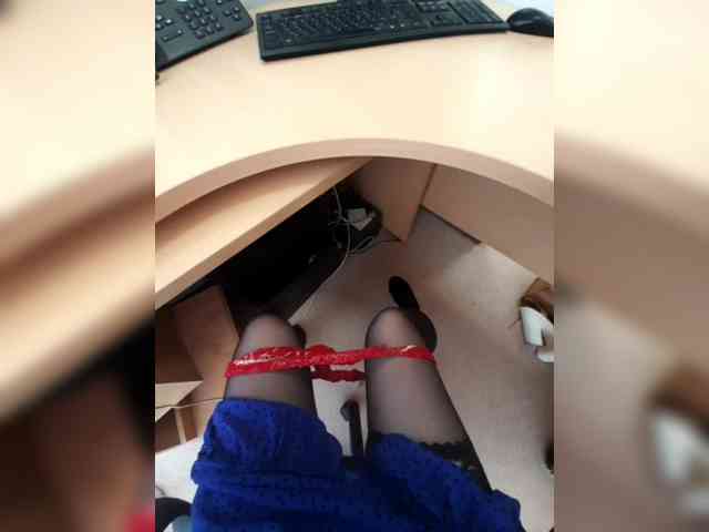 JuliaKiss-11 webcam