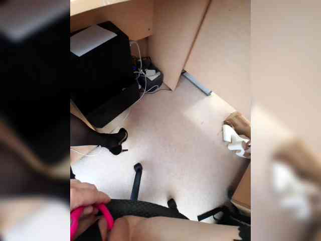 JuliaKiss-11 webcam