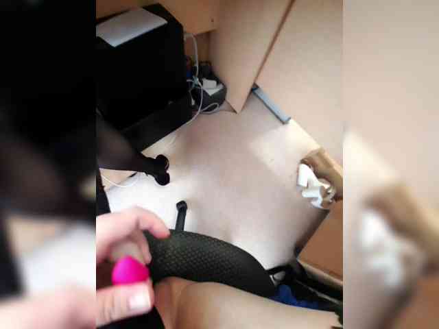 JuliaKiss-11 webcam