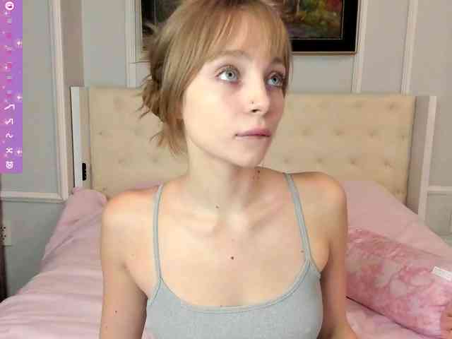 LISABABYMETAL webcam