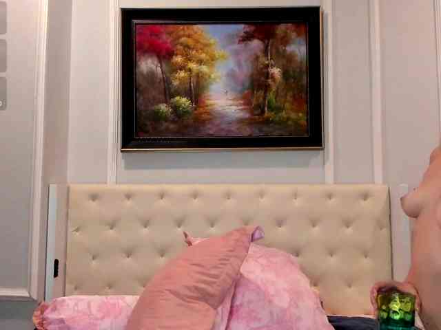 LISABABYMETAL webcam