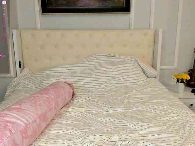 LISABABYMETAL webcam