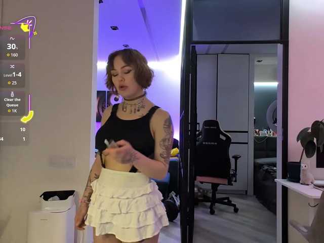 Live with groteskcouple on FliCam