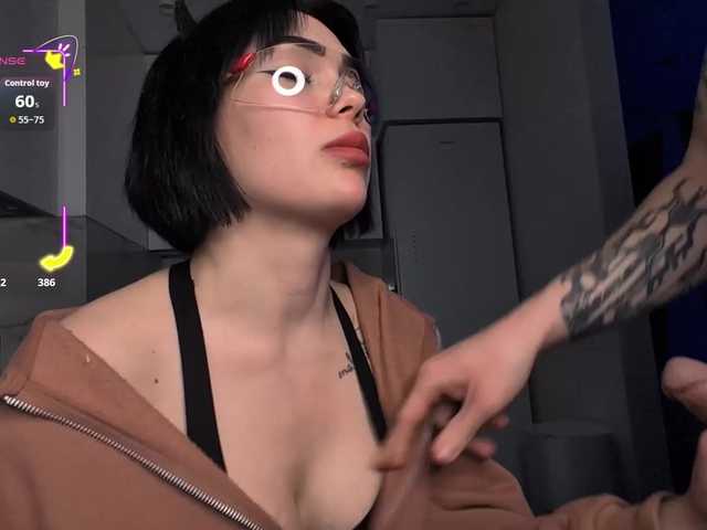 GroteskCouple from BongaCams is Freechat