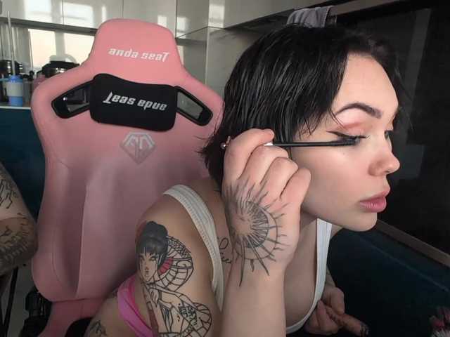 GroteskCouple's BongaCams show and profile