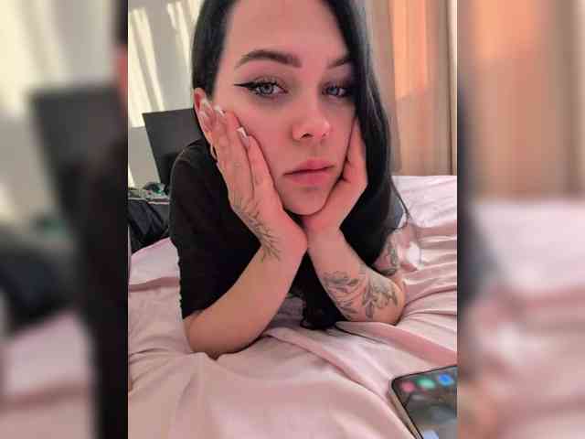 cam chat porn MissGrotesk