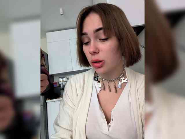 GroteskCouple webcam