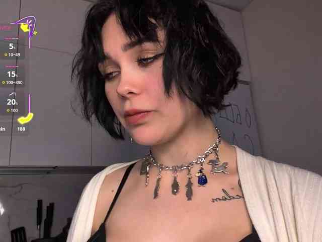 GroteskCouple webcam