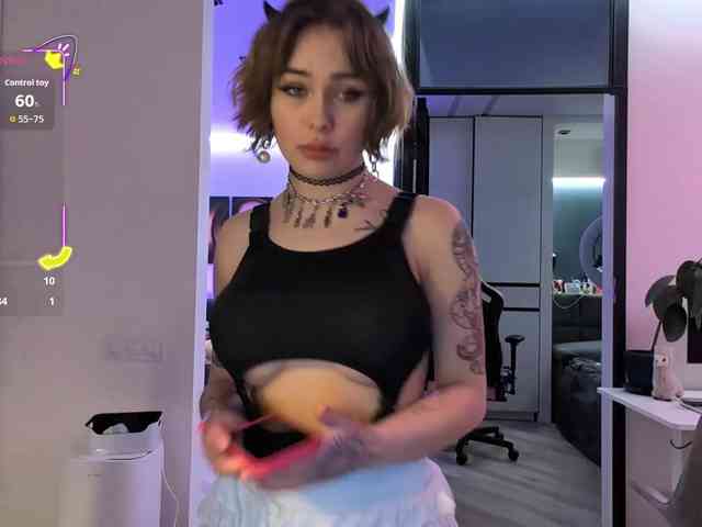 GroteskCouple webcam