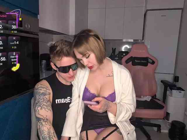 groteskcouple Live Webcam on BongaCams