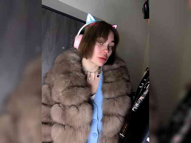 GroteskCouple webcam