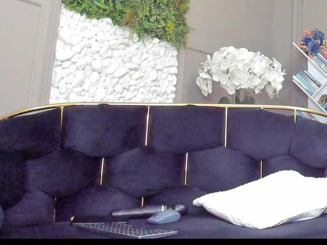 UnforseenLand from BongaCams