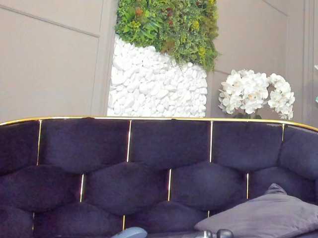 UnforseenLand's BongaCams show and profile